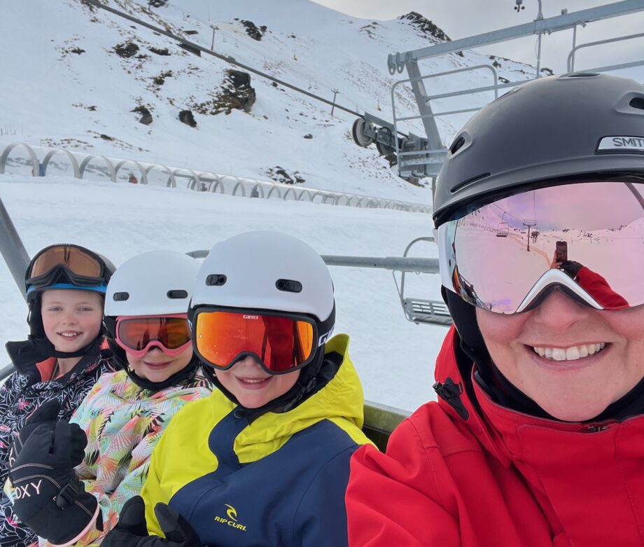 Ski instructors Queenstown Private Ski lessons and Snowboard lessons